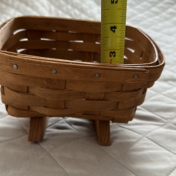 1986 Longaberger mini cradle basket - Picture 7 of 7